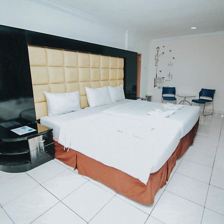 Hotel New Lilik Magelang Exteriér fotografie